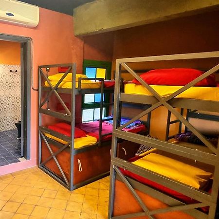 Circo Hostel Ασουνσιόν Εξωτερικό φωτογραφία