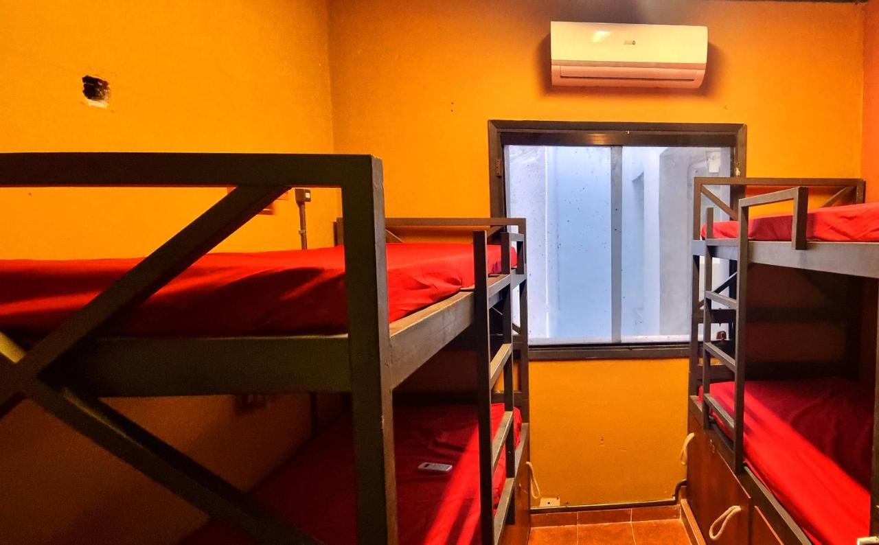 Circo Hostel Ασουνσιόν Εξωτερικό φωτογραφία