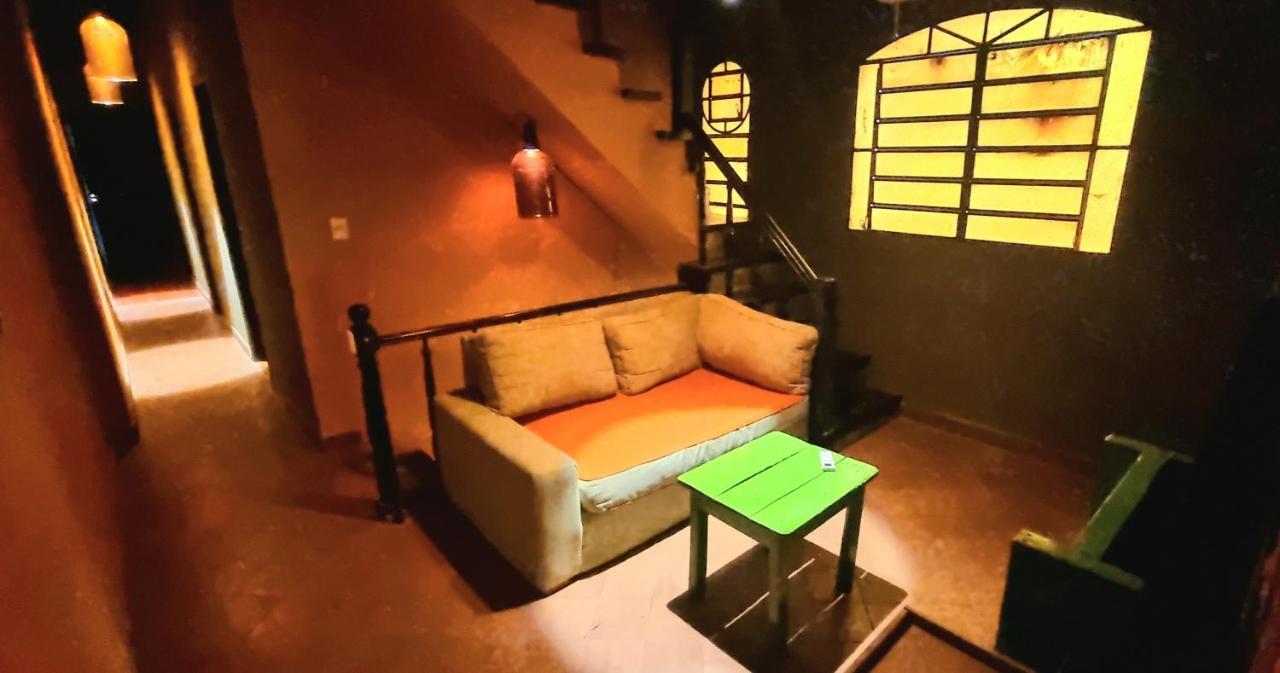 Circo Hostel Ασουνσιόν Εξωτερικό φωτογραφία