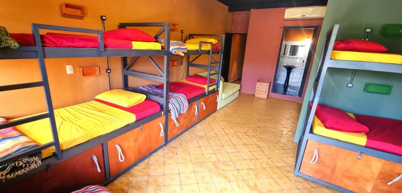 Circo Hostel Ασουνσιόν Εξωτερικό φωτογραφία